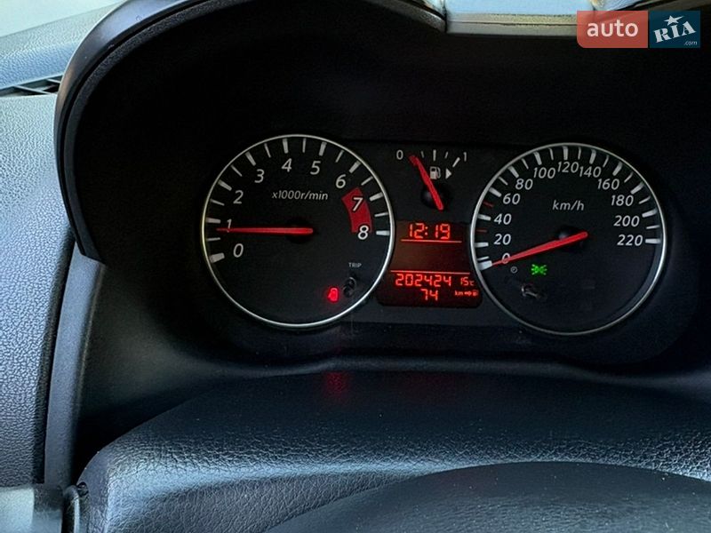 Хэтчбек Nissan Note 2009 в Ракитном