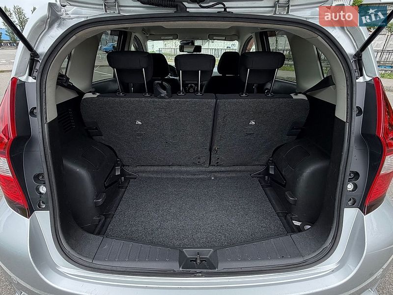 Хэтчбек Nissan Note 2016 в Киеве