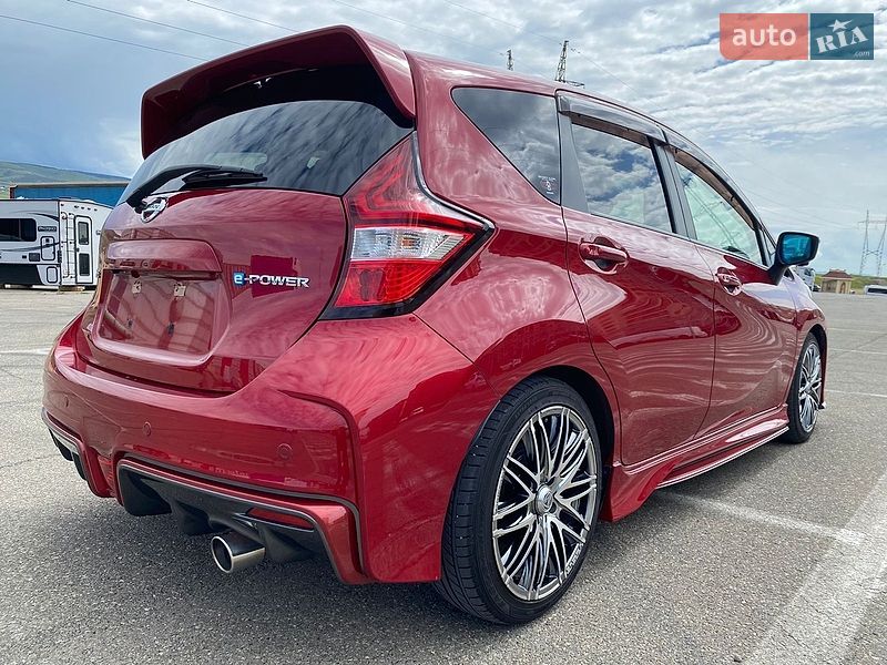 Хэтчбек Nissan Note 2019 в Киеве
