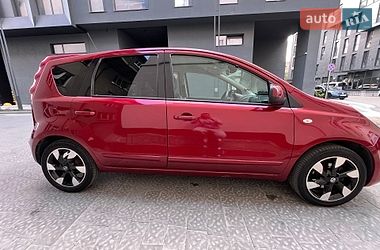 Хэтчбек Nissan Note 2013 в Львове
