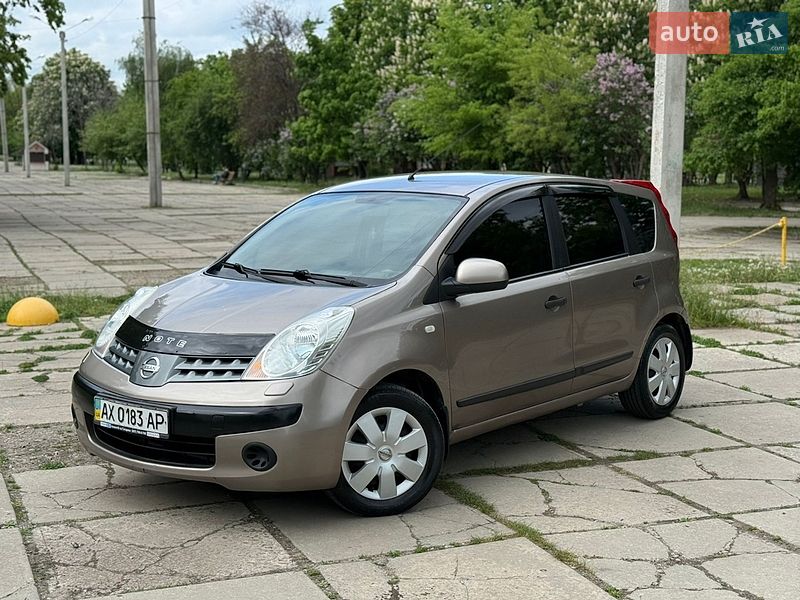 Хетчбек Nissan Note 2006 в Харкові