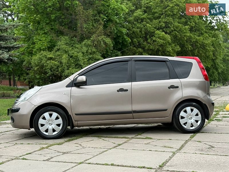 Хетчбек Nissan Note 2006 в Харкові