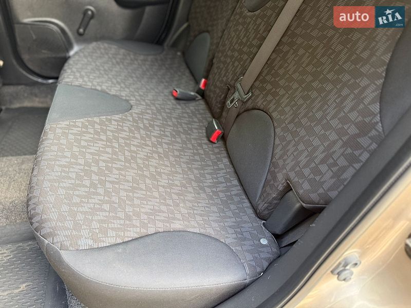 Хетчбек Nissan Note 2006 в Харкові