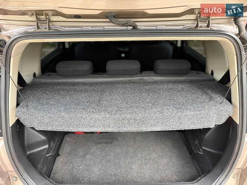 Хетчбек Nissan Note 2006 в Харкові