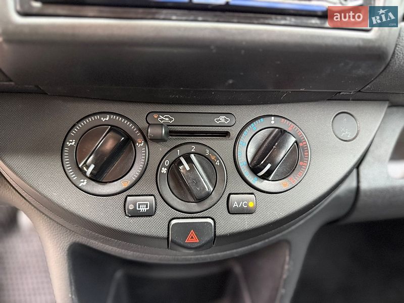 Хетчбек Nissan Note 2006 в Харкові