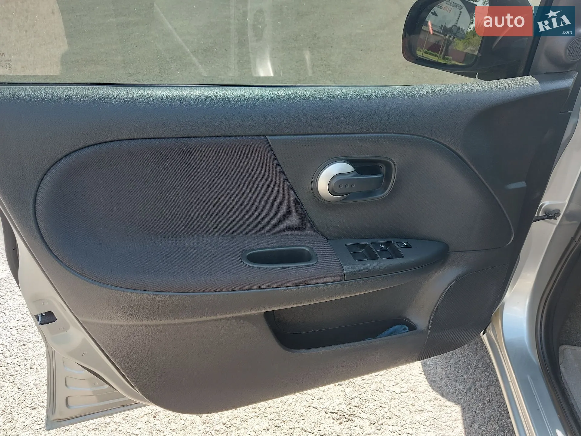 2010 Nissan Note - мініатюра 13