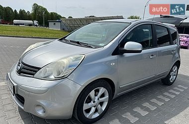 Хэтчбек Nissan Note 2009 в Владимире