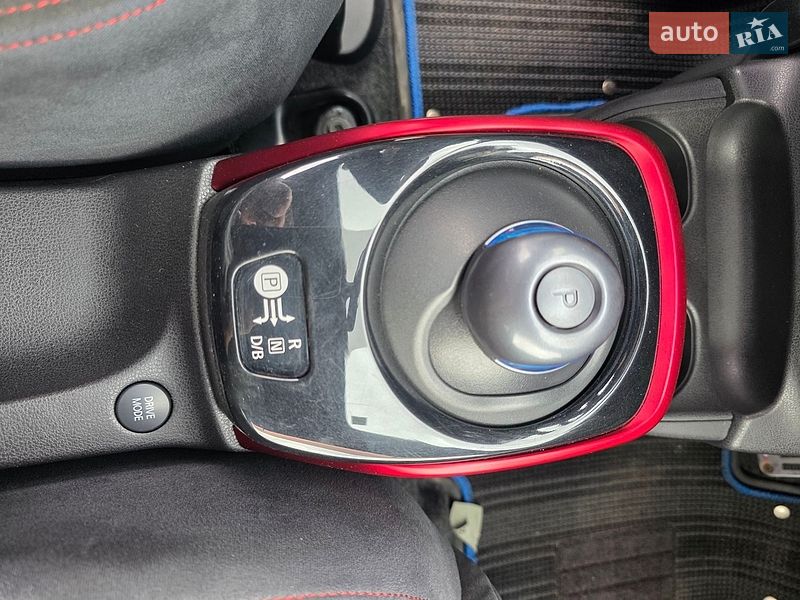 Хэтчбек Nissan Note 2017 в Одессе
