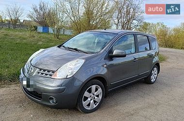 Хетчбек Nissan Note 2006 в Чернігові
