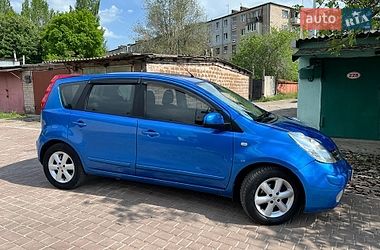 Хетчбек Nissan Note 2006 в Запоріжжі