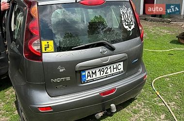 Хэтчбек Nissan Note 2010 в Хмельницком