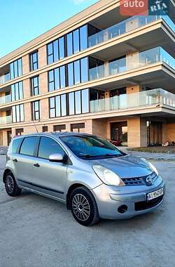 Хэтчбек Nissan Note 2008 в Киеве