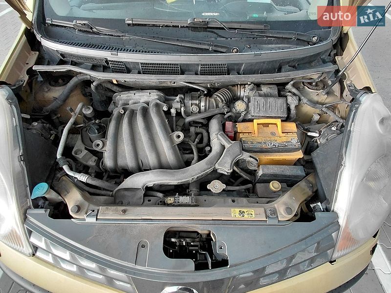 Хэтчбек Nissan Note 2006 в Ирпене