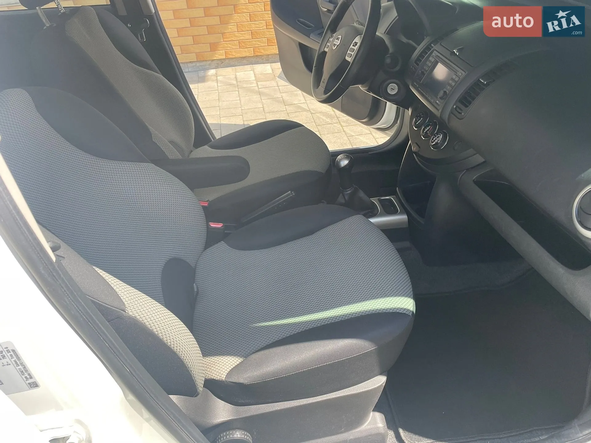 2011 Nissan Note - мініатюра 11