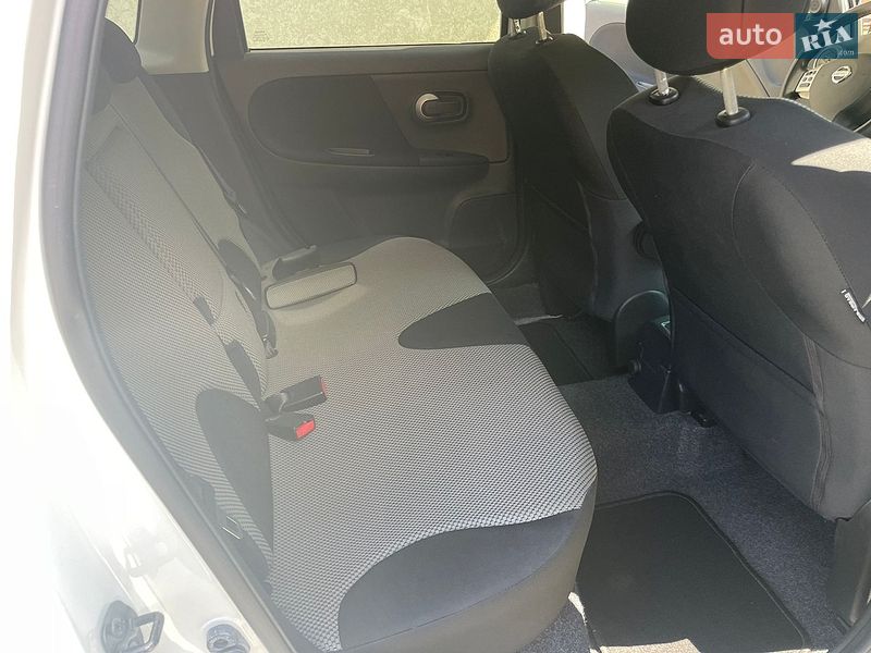 Хэтчбек Nissan Note 2011 в Ивано-Франковске