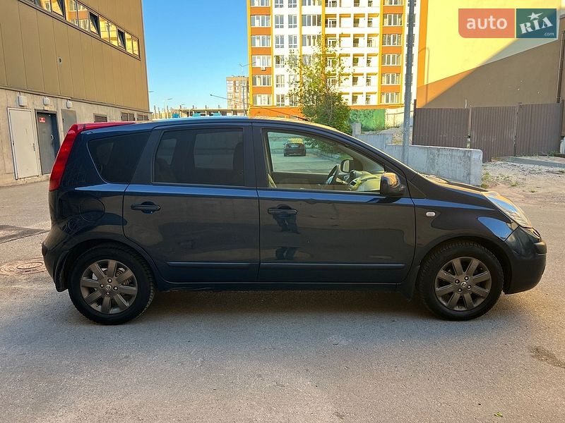 Хетчбек Nissan Note 2006 в Києві