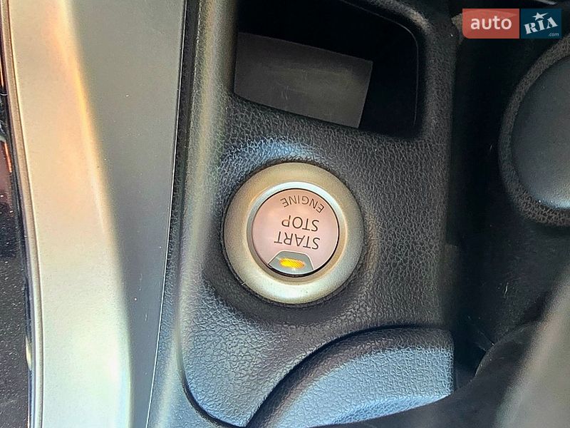 Хетчбек Nissan Note 2014 в Харкові