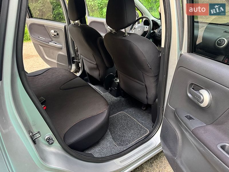 Хэтчбек Nissan Note 2010 в Одессе