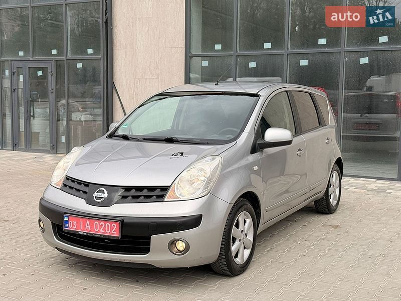 Хетчбек Nissan Note 2006 в Тернополі