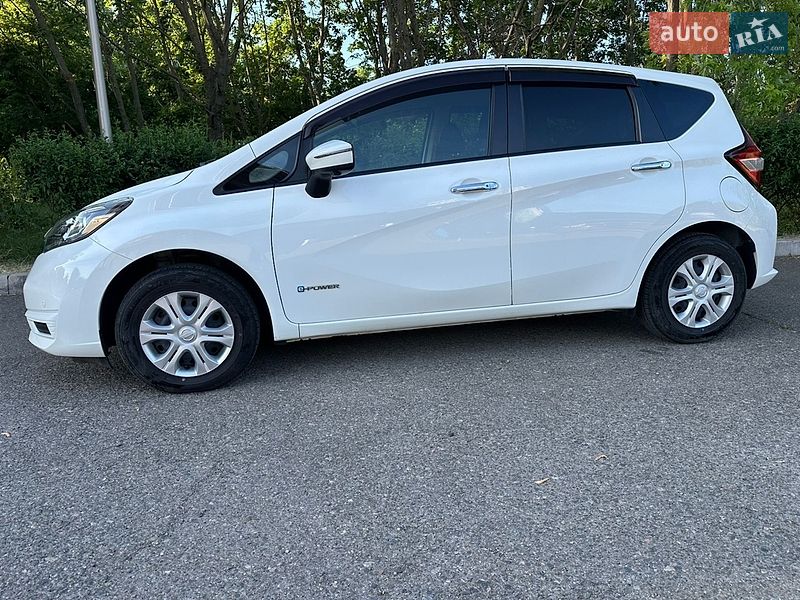 Хэтчбек Nissan Note 2018 в Одессе