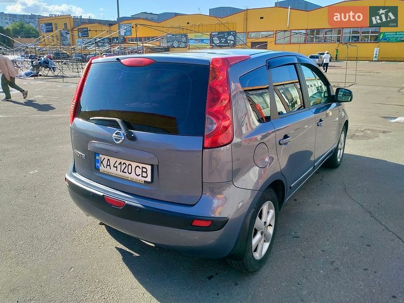 Хэтчбек Nissan Note 2007 в Житомире