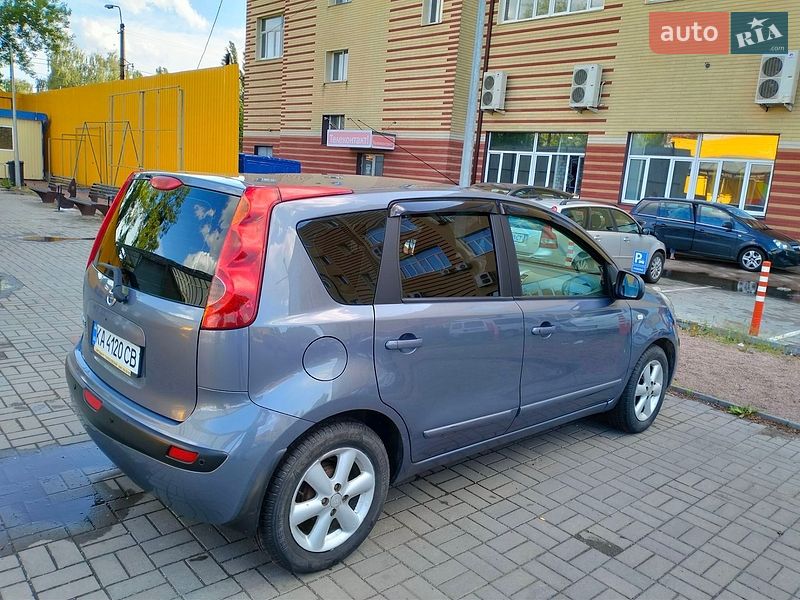 Хэтчбек Nissan Note 2007 в Житомире
