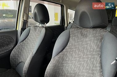 Хетчбек Nissan Note 2006 в Львові