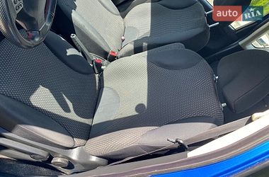 Хэтчбек Nissan Note 2006 в Ровно