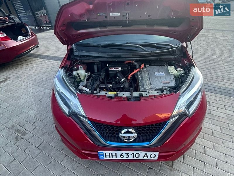 Хэтчбек Nissan Note 2017 в Одессе
