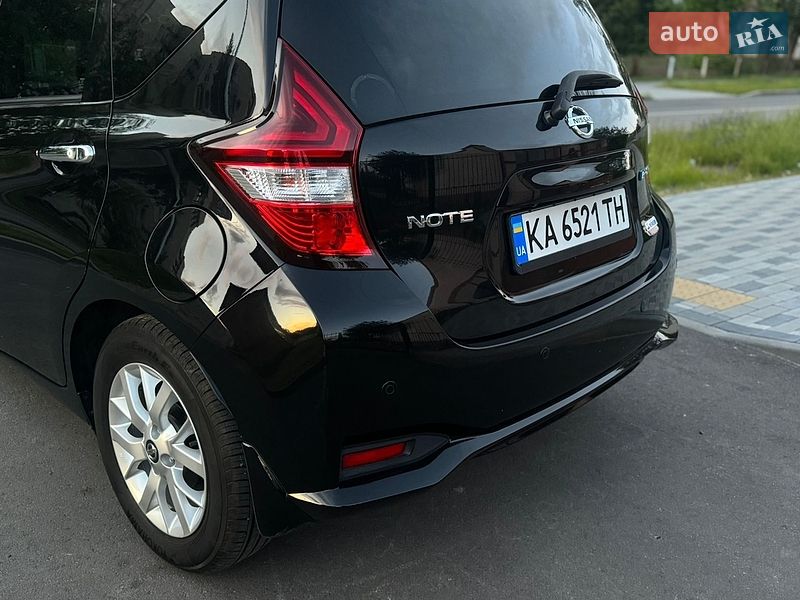 Хэтчбек Nissan Note 2018 в Киеве
