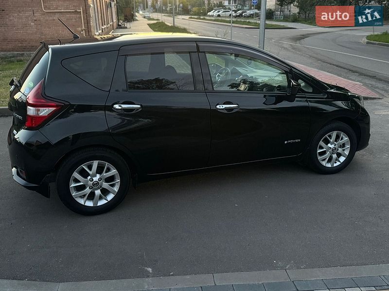 Хэтчбек Nissan Note 2018 в Киеве