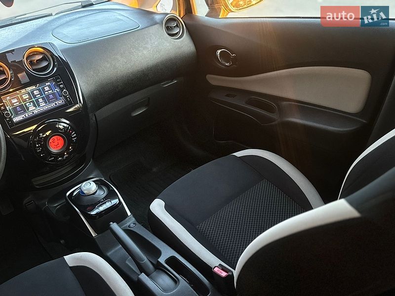 Хэтчбек Nissan Note 2018 в Киеве