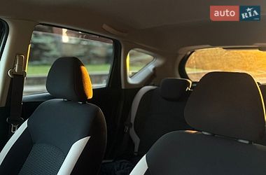 Хэтчбек Nissan Note 2018 в Киеве