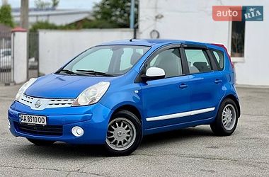 Хэтчбек Nissan Note 2007 в Киеве