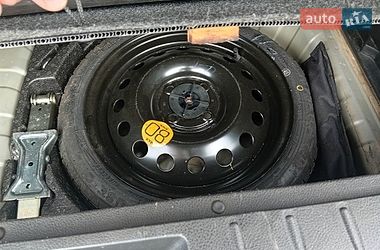 Хетчбек Nissan Note 2006 в Полтаві