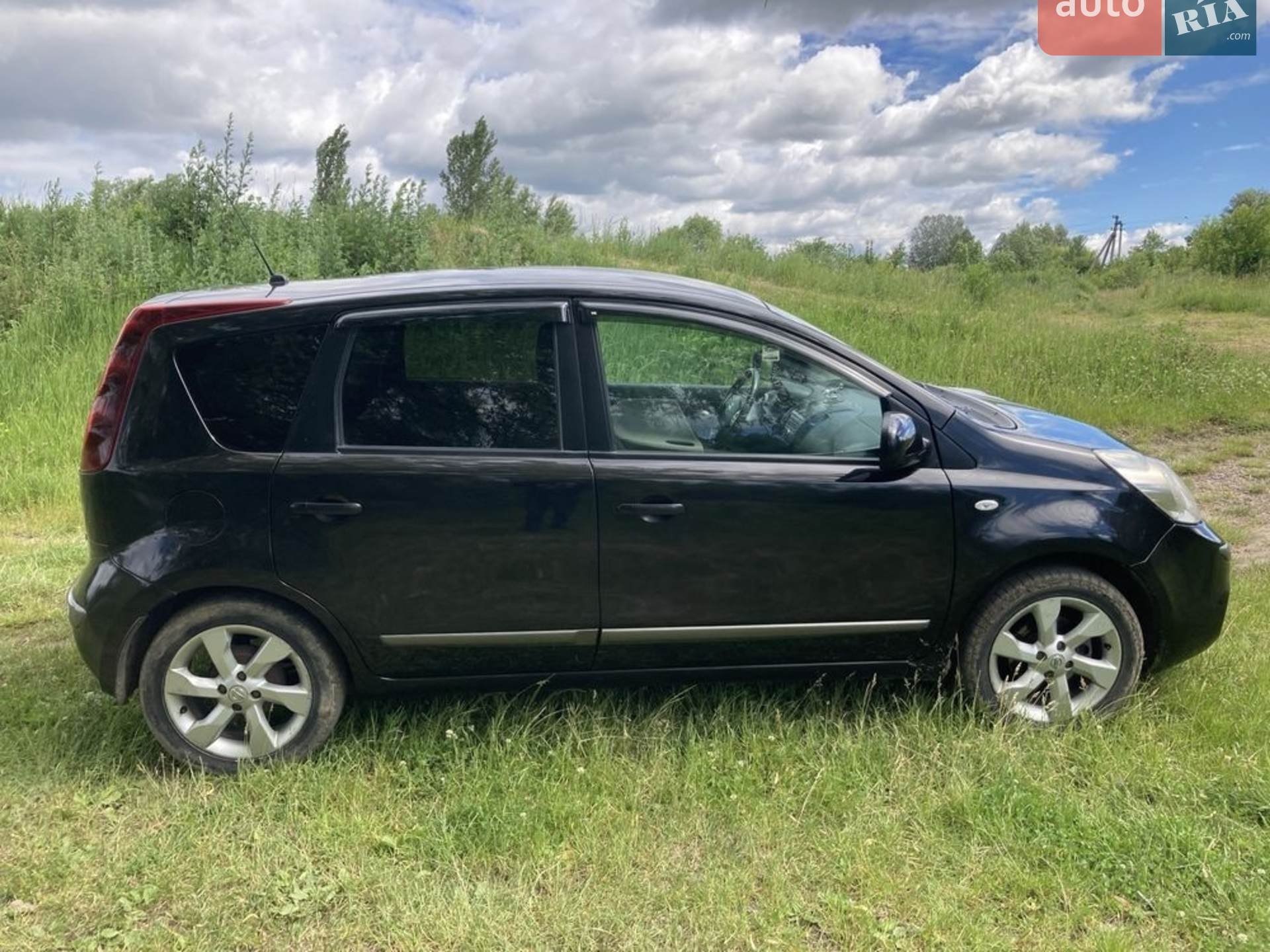 2010 Nissan Note - мініатюра 2