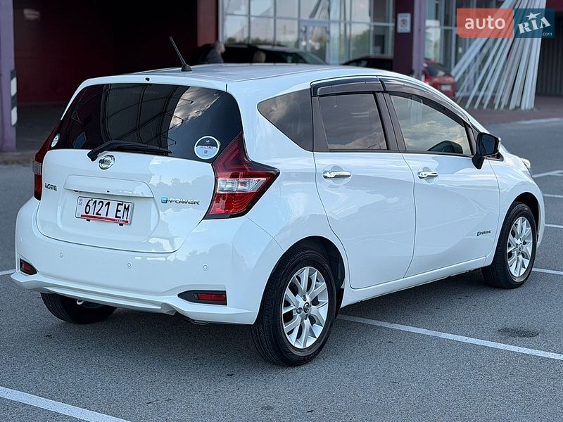 Хэтчбек Nissan Note 2019 в Киеве фото 5 Хэтчбек Nissan Note 2019 в Киеве