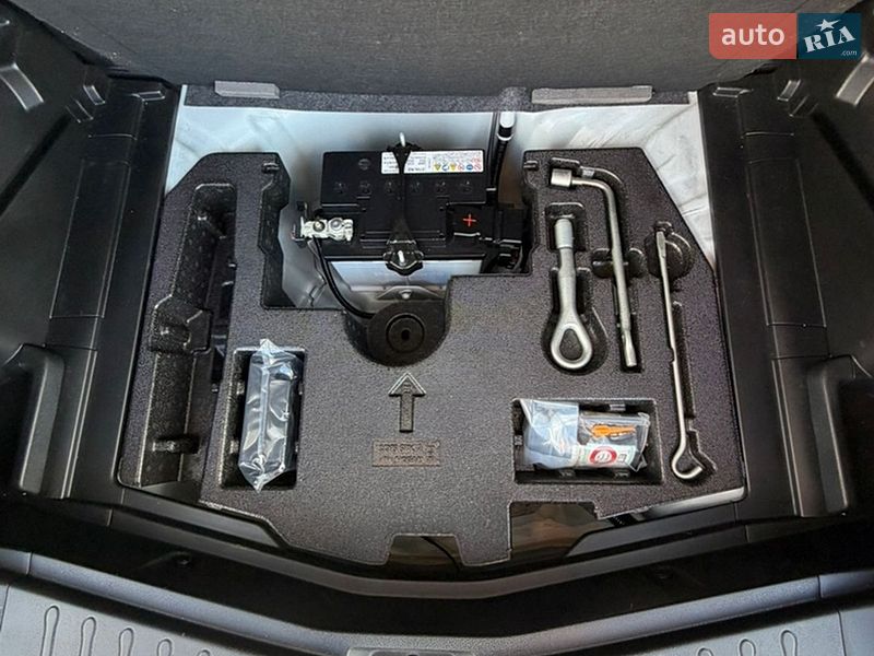 Хэтчбек Nissan Note 2019 в Киеве фото 18 Хэтчбек Nissan Note 2019 в Киеве
