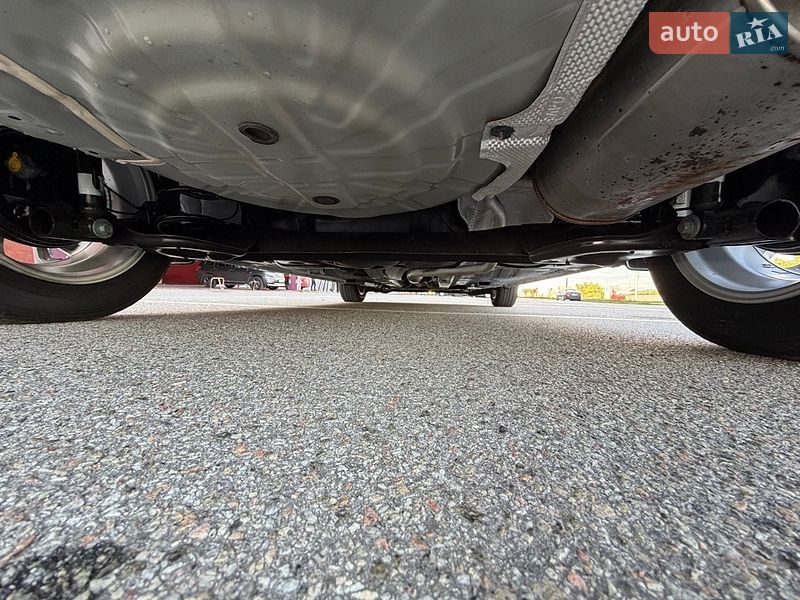 Хэтчбек Nissan Note 2019 в Киеве фото 24 Хэтчбек Nissan Note 2019 в Киеве