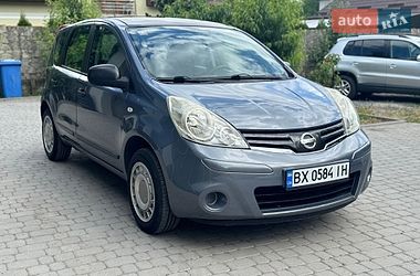 Хэтчбек Nissan Note 2011 в Староконстантинове