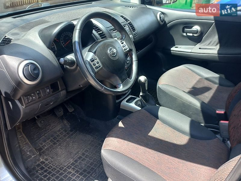 Хэтчбек Nissan Note 2010 в Хмельницком