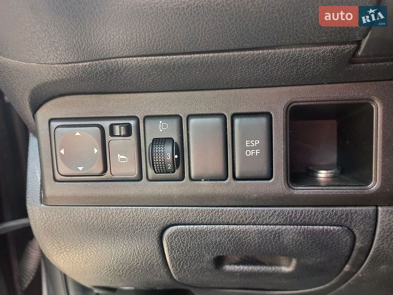 Хэтчбек Nissan Note 2010 в Хмельницком