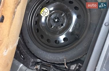 Хэтчбек Nissan Note 2010 в Хмельницком