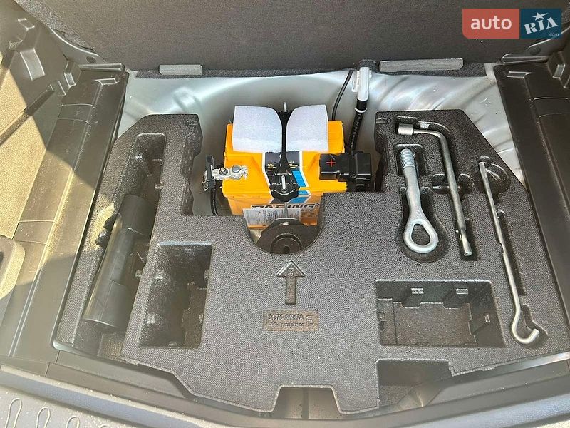 Хэтчбек Nissan Note 2017 в Виннице фото 13 Хэтчбек Nissan Note 2017 в Виннице