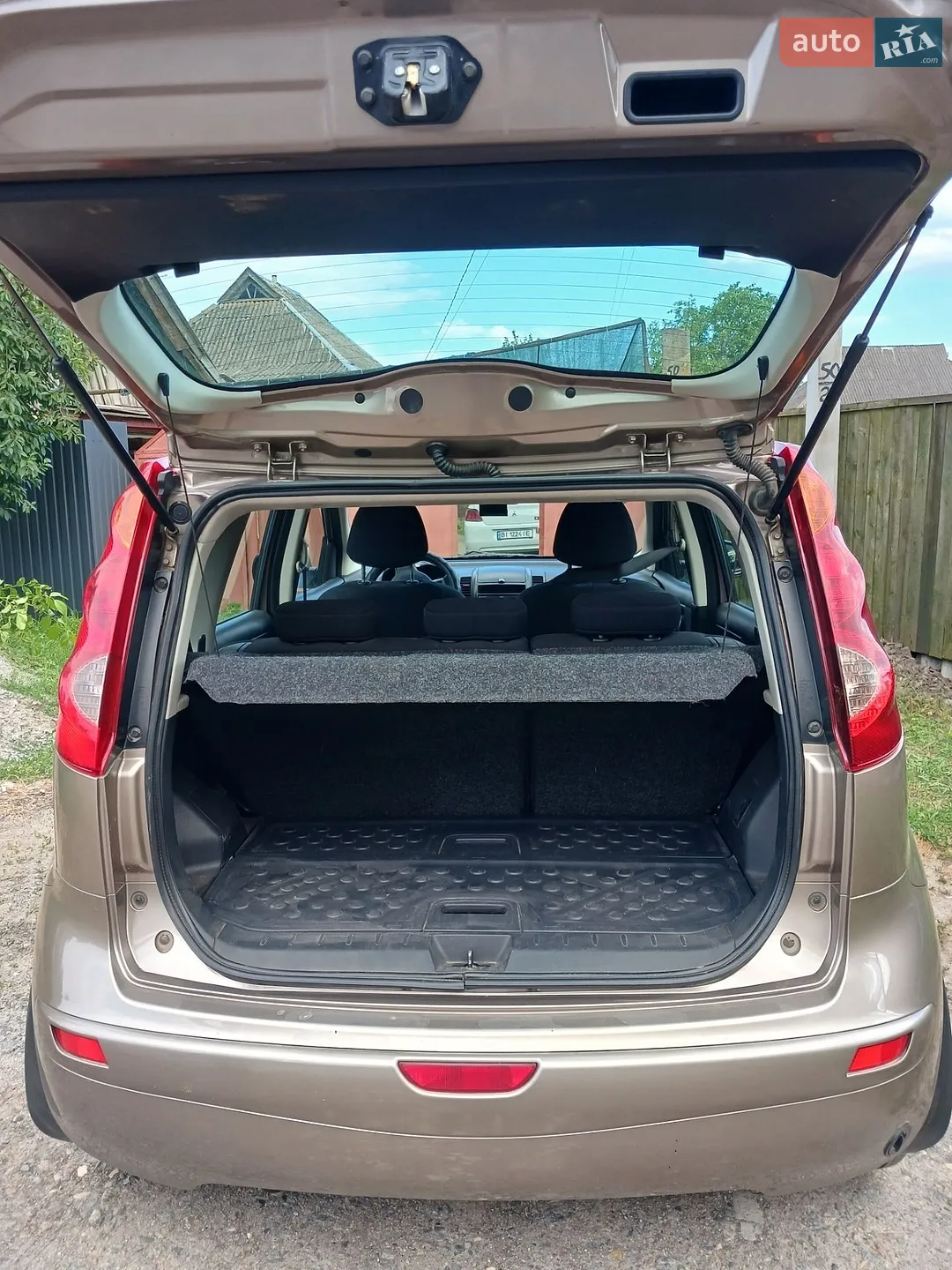 2010 Nissan Note - мініатюра 8