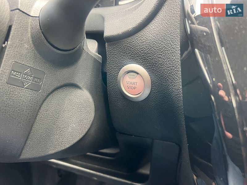 Хэтчбек Nissan Note 2018 в Киеве