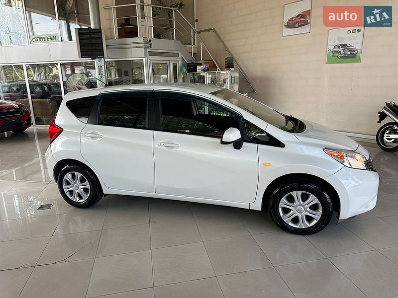 Хетчбек Nissan Note 2013 в Одесі фото 2 Хетчбек Nissan Note 2013 в Одесі