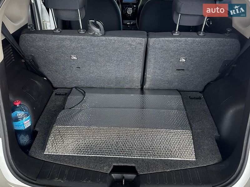 Хетчбек Nissan Note 2013 в Одесі фото 13 Хетчбек Nissan Note 2013 в Одесі