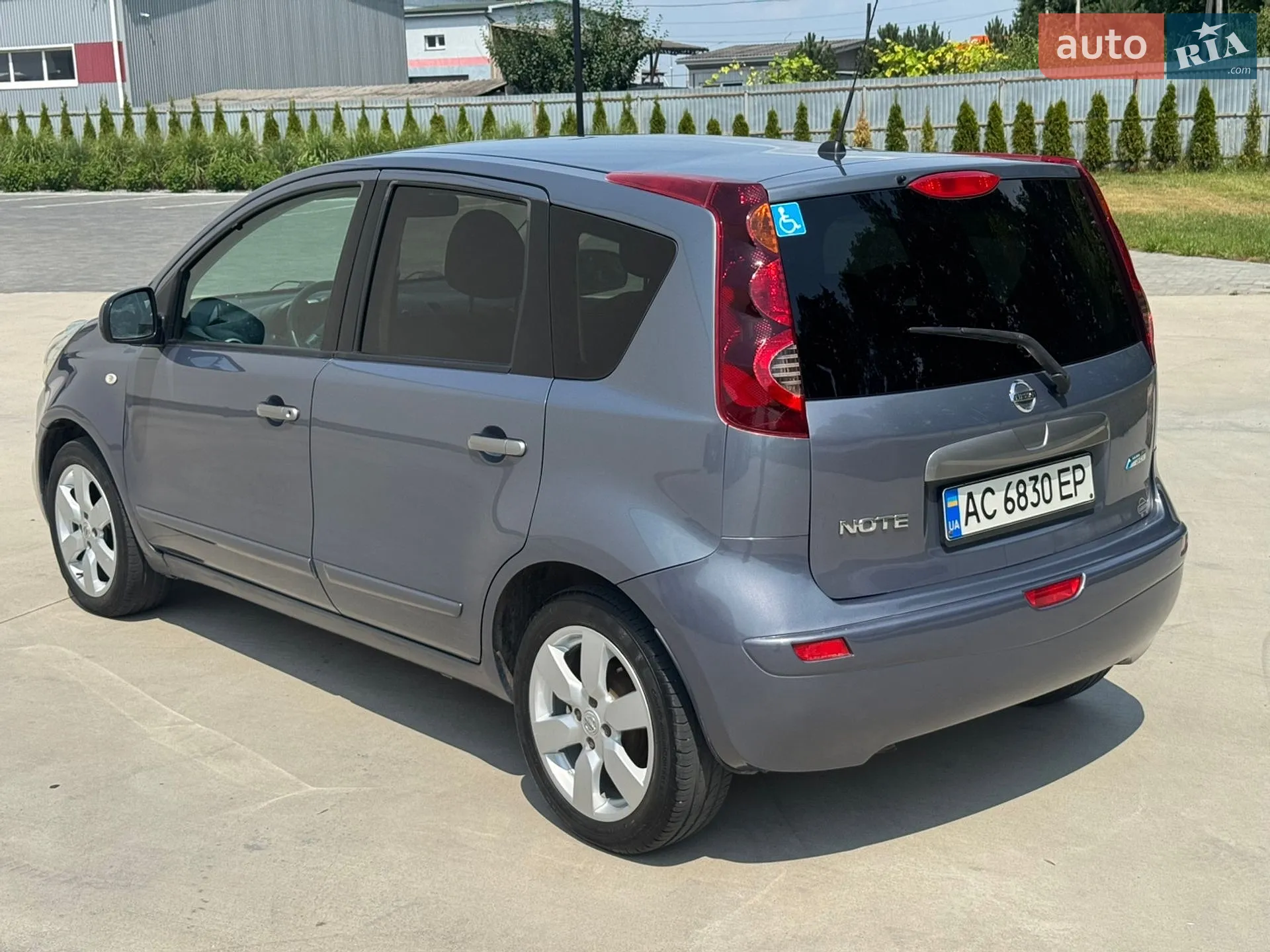 2011 Nissan Note - мініатюра 9