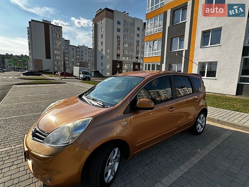 Хэтчбек Nissan Note 2009 в Виннице фото 4 Хэтчбек Nissan Note 2009 в Виннице